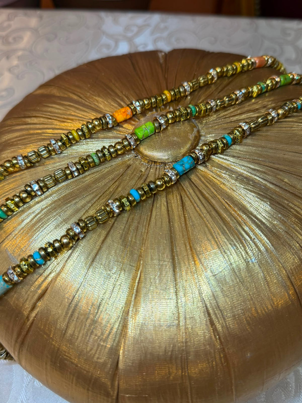 Collier Shana